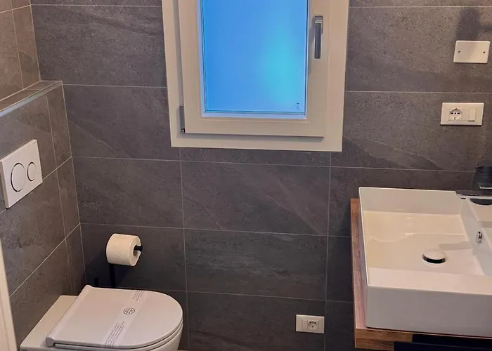 Ravennamia 招待所 拉文纳